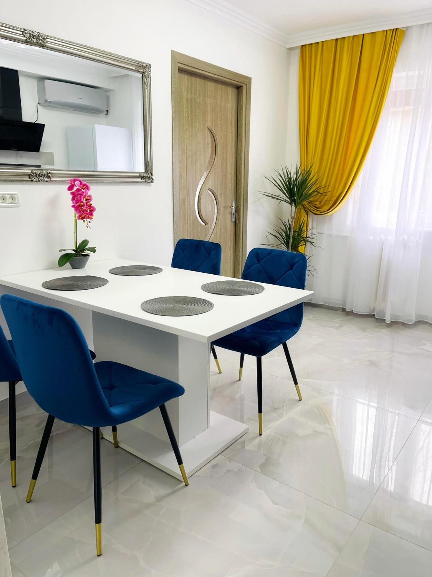Apartament Premium Isabella Arad Exterior foto